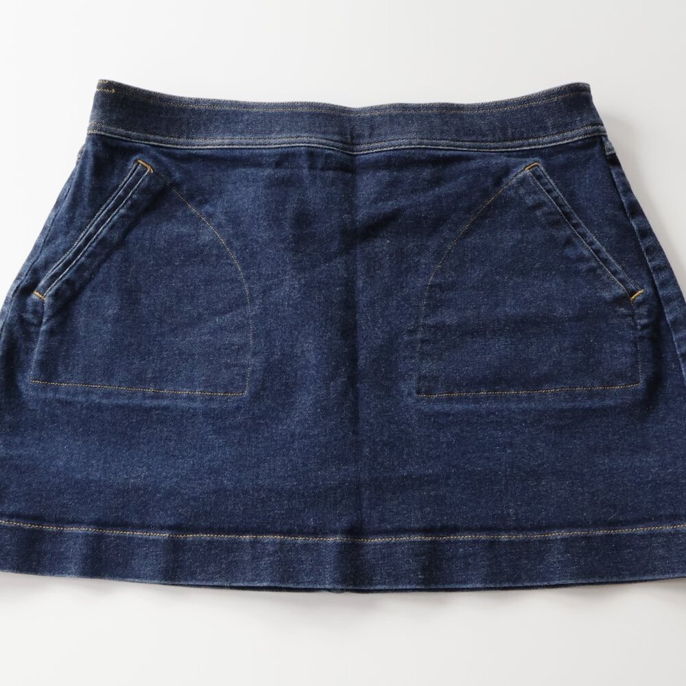 Spanx Denim Mini Skirt w/ Built in Shorts - Size XXL